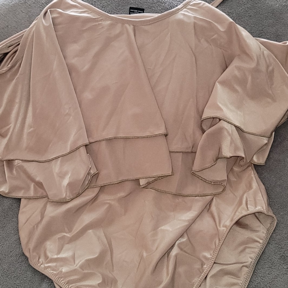 Bodysuit - Picture 3 of 4